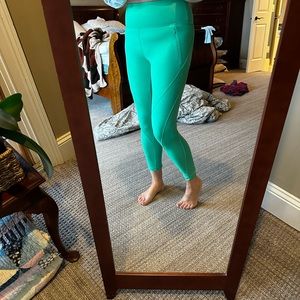 Lilly Pulitzer green leggings.